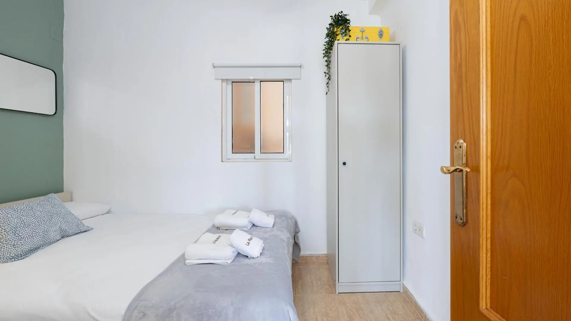 Apartamento C27 Great 3 Bedroom Apt Close To Center Málaga España